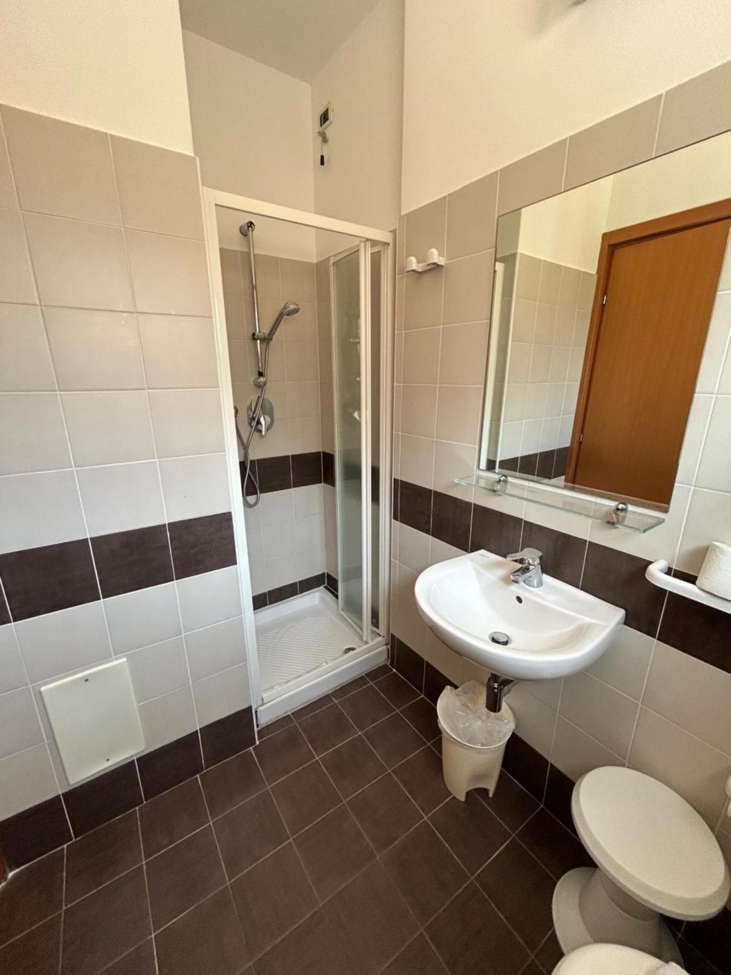 Hotel Favorita Cesenatico Luaran gambar