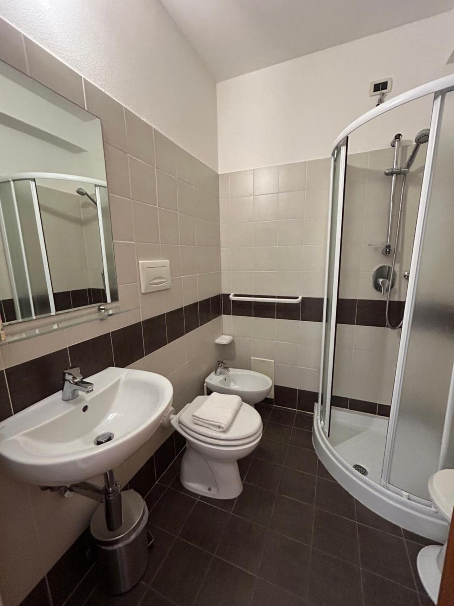 Hotel Favorita Cesenatico Luaran gambar